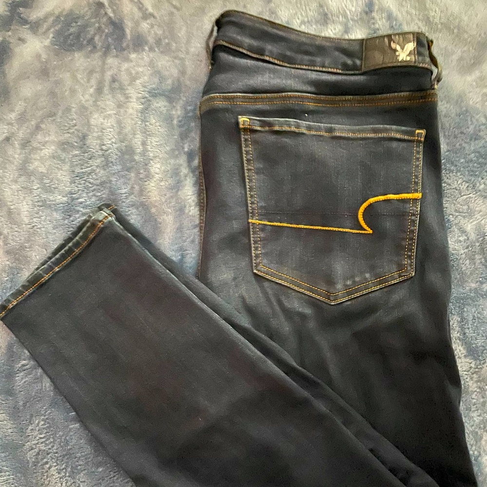 Dark blue American eagle jeans
